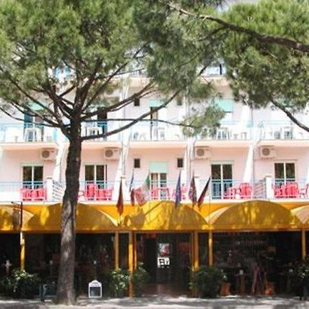 Hotel Canova Лидо-ди-Езоло Экстерьер фото